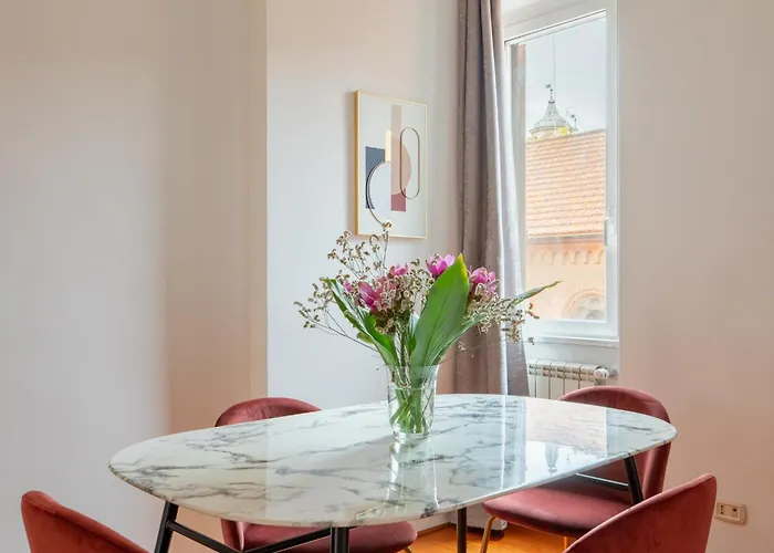 Apartmán Iflat Spanish Steps Chic & Warming Hideaway