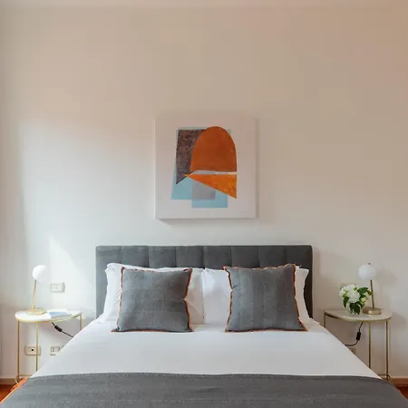 Iflat Spanish Steps Chic & Warming Hideaway *